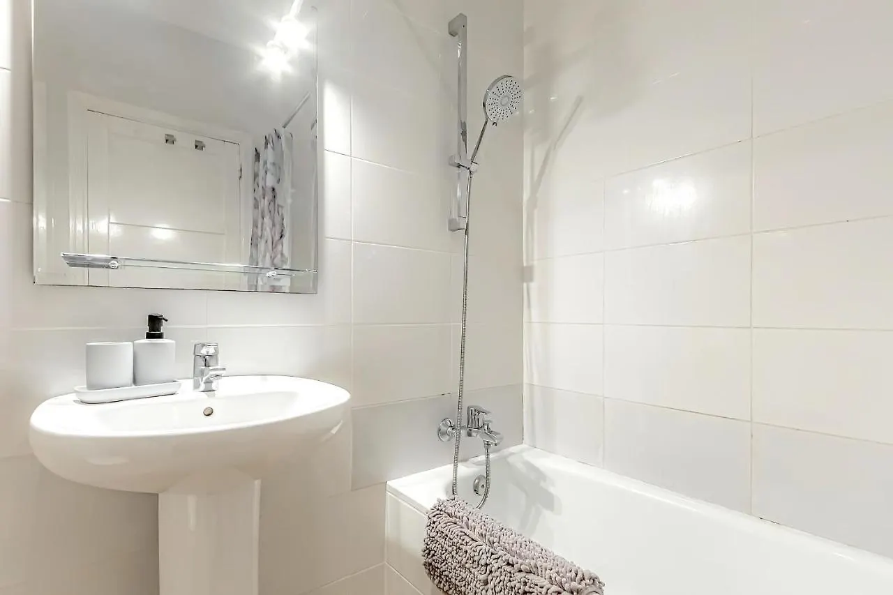 Apartment In Orlando 阿德耶